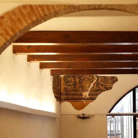 A Casa Dei Gonzaga Mantova